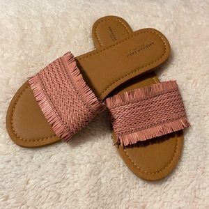 American Eagle Pink Blush Slide Slipon Flat Sandal